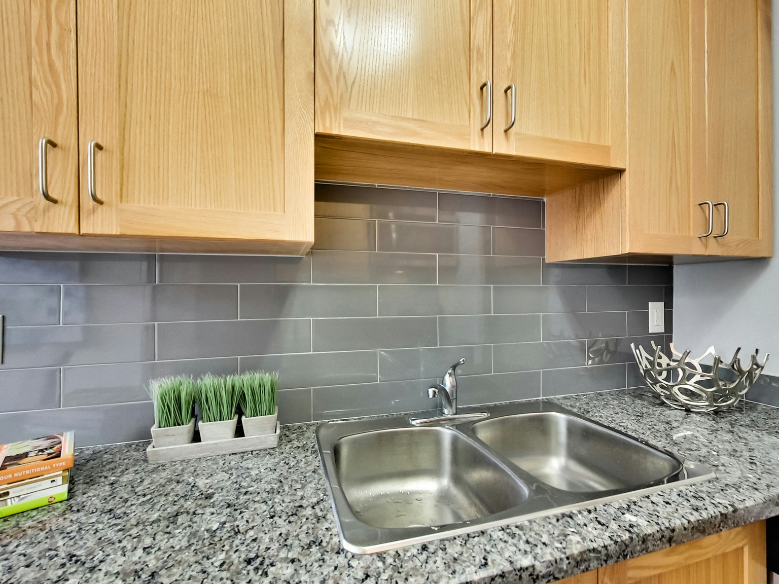 0204-42 Glen Elm Avenue, Toronto, ON, M4T 1T7 - 46