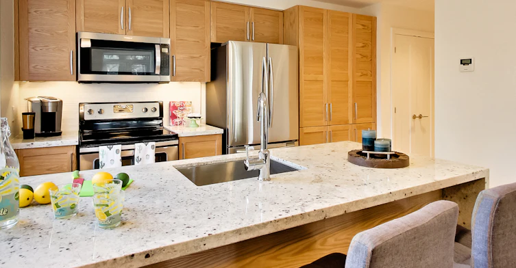 0204-42 Glen Elm Avenue, Toronto, ON, M4T 1T7 - 107