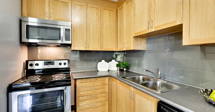 0204-42 Glen Elm Avenue, Toronto, ON, M4T 1T7 - 119