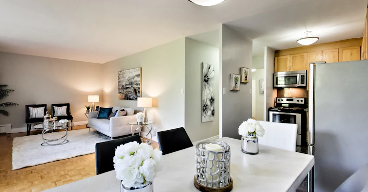 0204-42 Glen Elm Avenue, Toronto, ON, M4T 1T7 - 129
