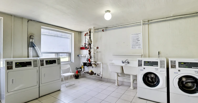 0204-42 Glen Elm Avenue, Toronto, ON, M4T 1T7 - 105