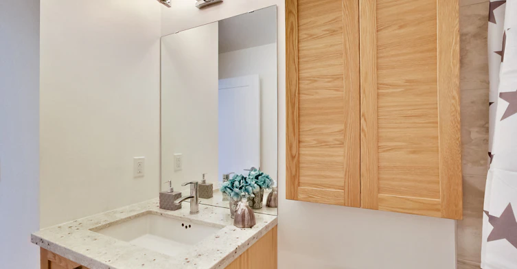 0204-42 Glen Elm Avenue, Toronto, ON, M4T 1T7 - 89