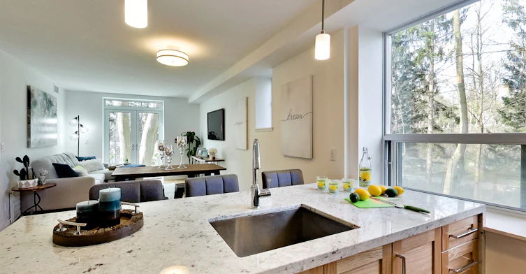 0204-42 Glen Elm Avenue, Toronto, ON, M4T 1T7 - 76