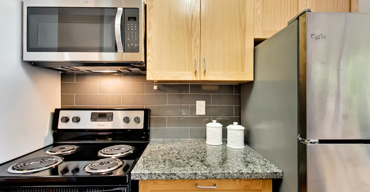 0204-42 Glen Elm Avenue, Toronto, ON, M4T 1T7 - 50