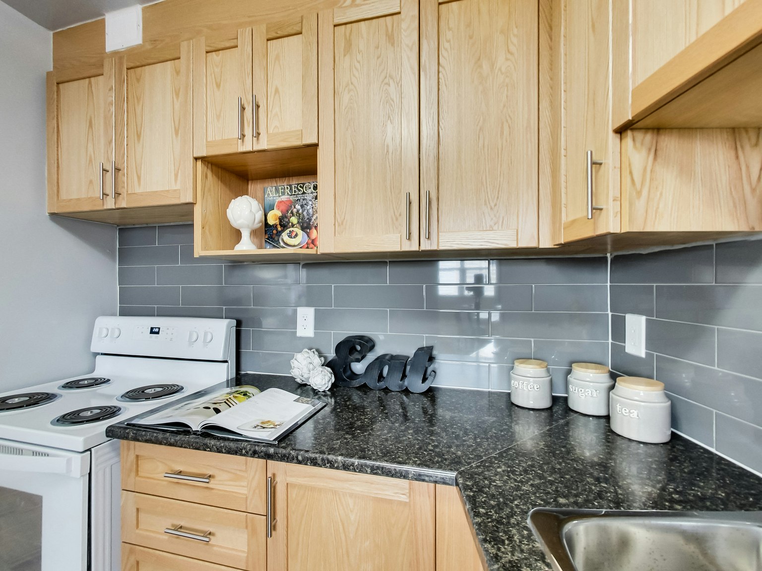 0303-6000 Bathurst Street, Toronto, ON, M2R 1Z2 - 42