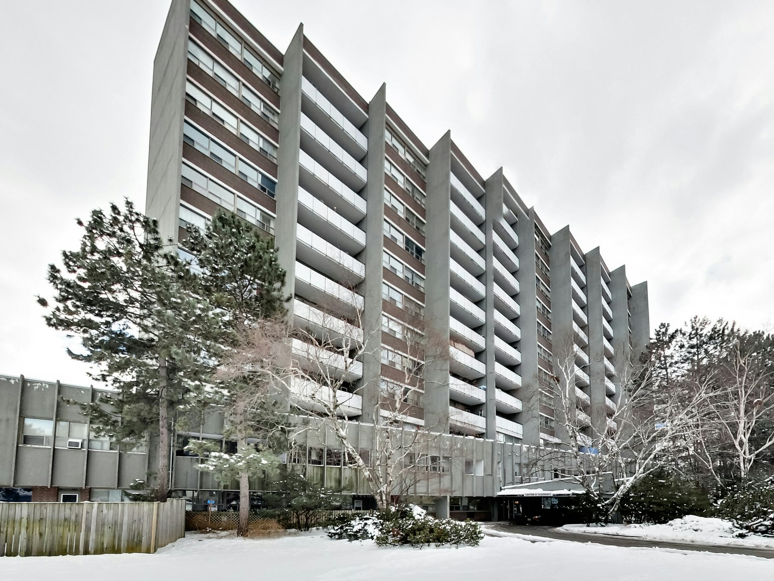 0303-6000 Bathurst Street, Toronto, ON, M2R 1Z2 - 14