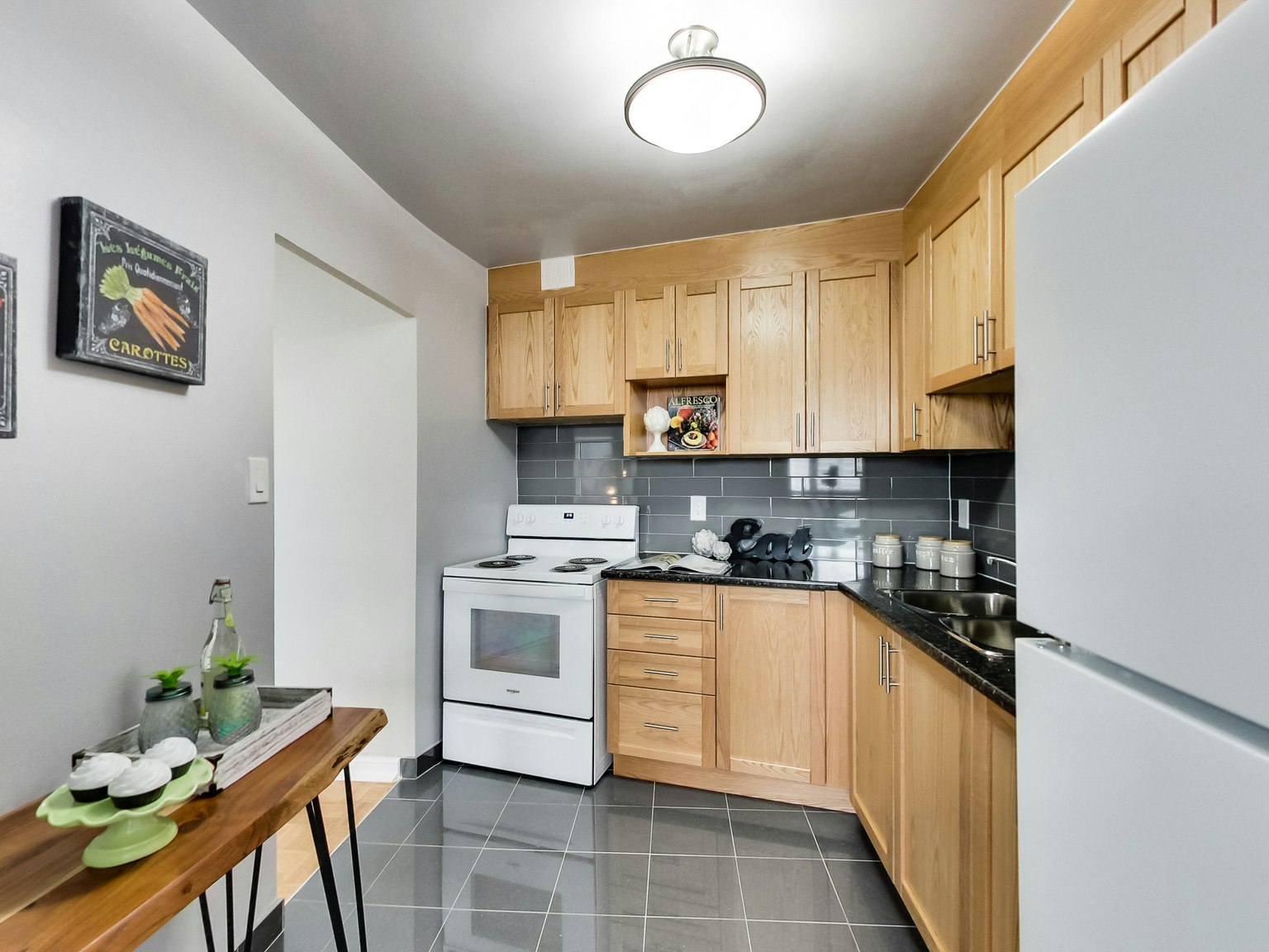 0303-6000 Bathurst Street, Toronto, ON, M2R 1Z2 - 48