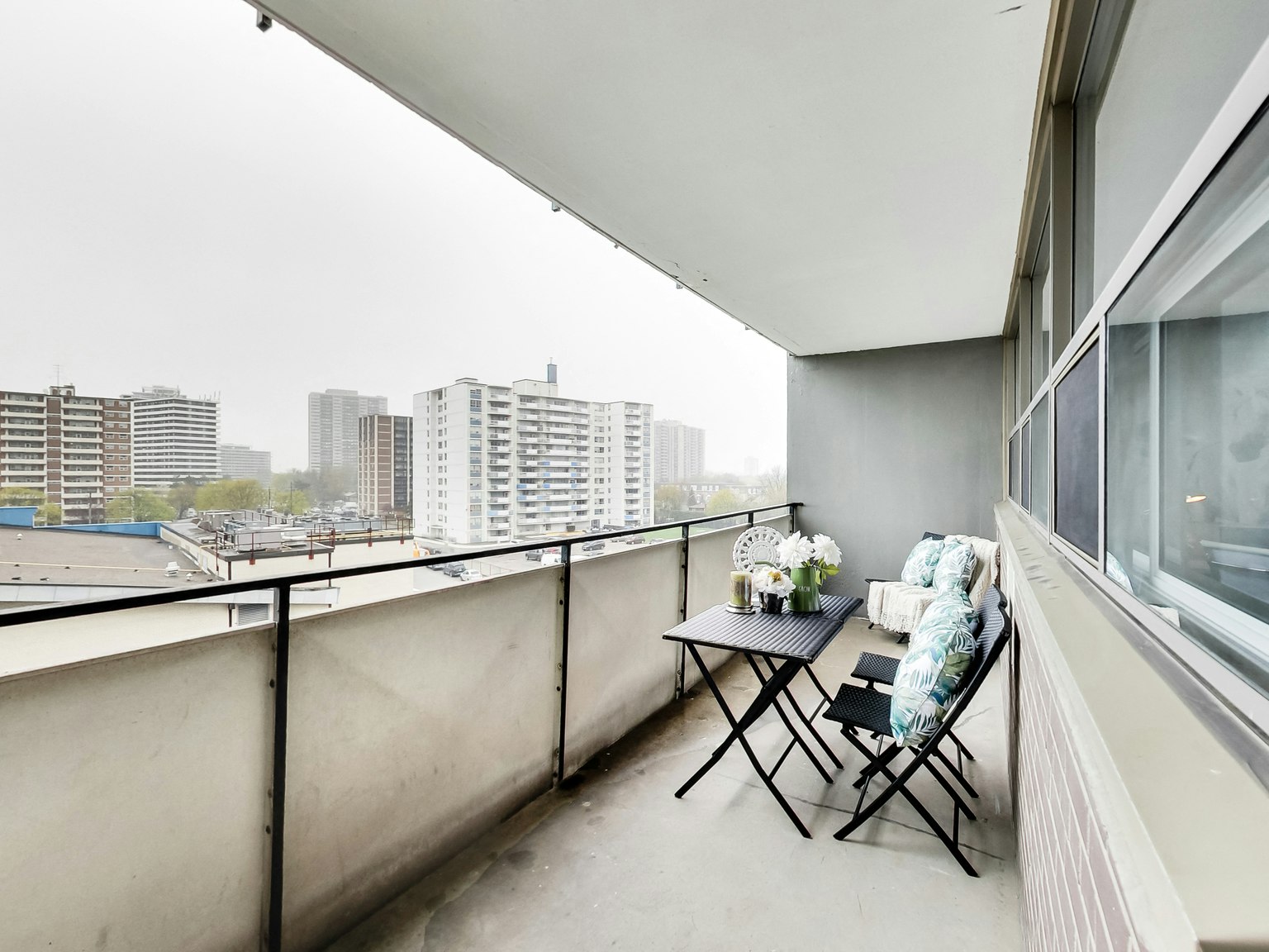 0303-6000 Bathurst Street, Toronto, ON, M2R 1Z2 - 33