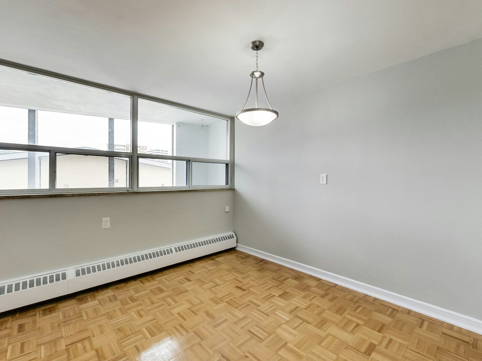 0303-6000 Bathurst Street, Toronto, ON, M2R 1Z2 - 84