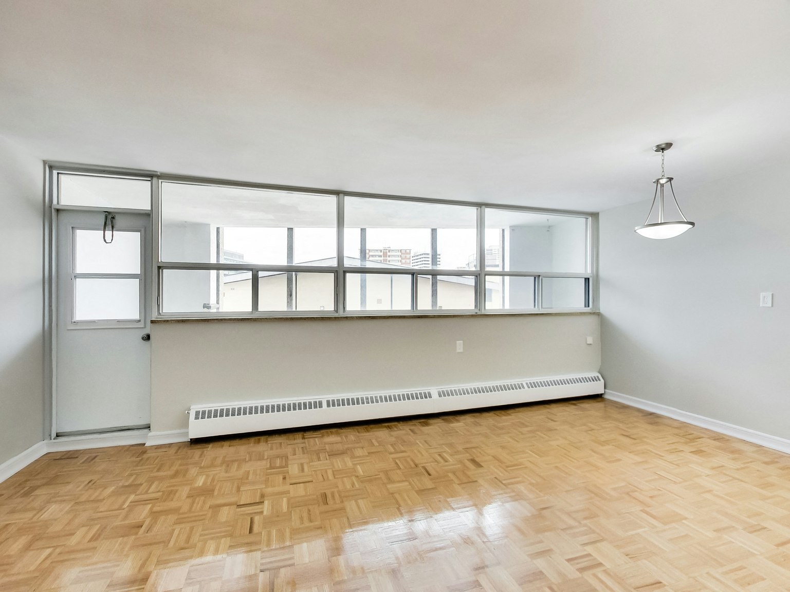 0303-6000 Bathurst Street, Toronto, ON, M2R 1Z2 - 90