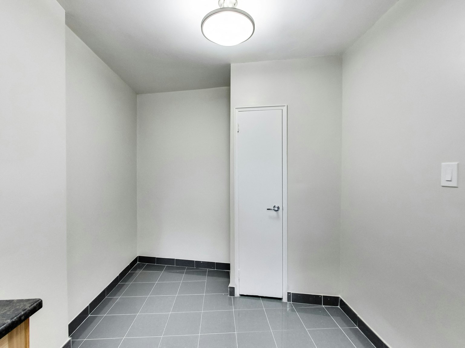0303-6000 Bathurst Street, Toronto, ON, M2R 1Z2 - 83