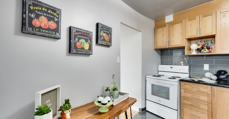 0303-6000 Bathurst Street, Toronto, ON, M2R 1Z2 - 34