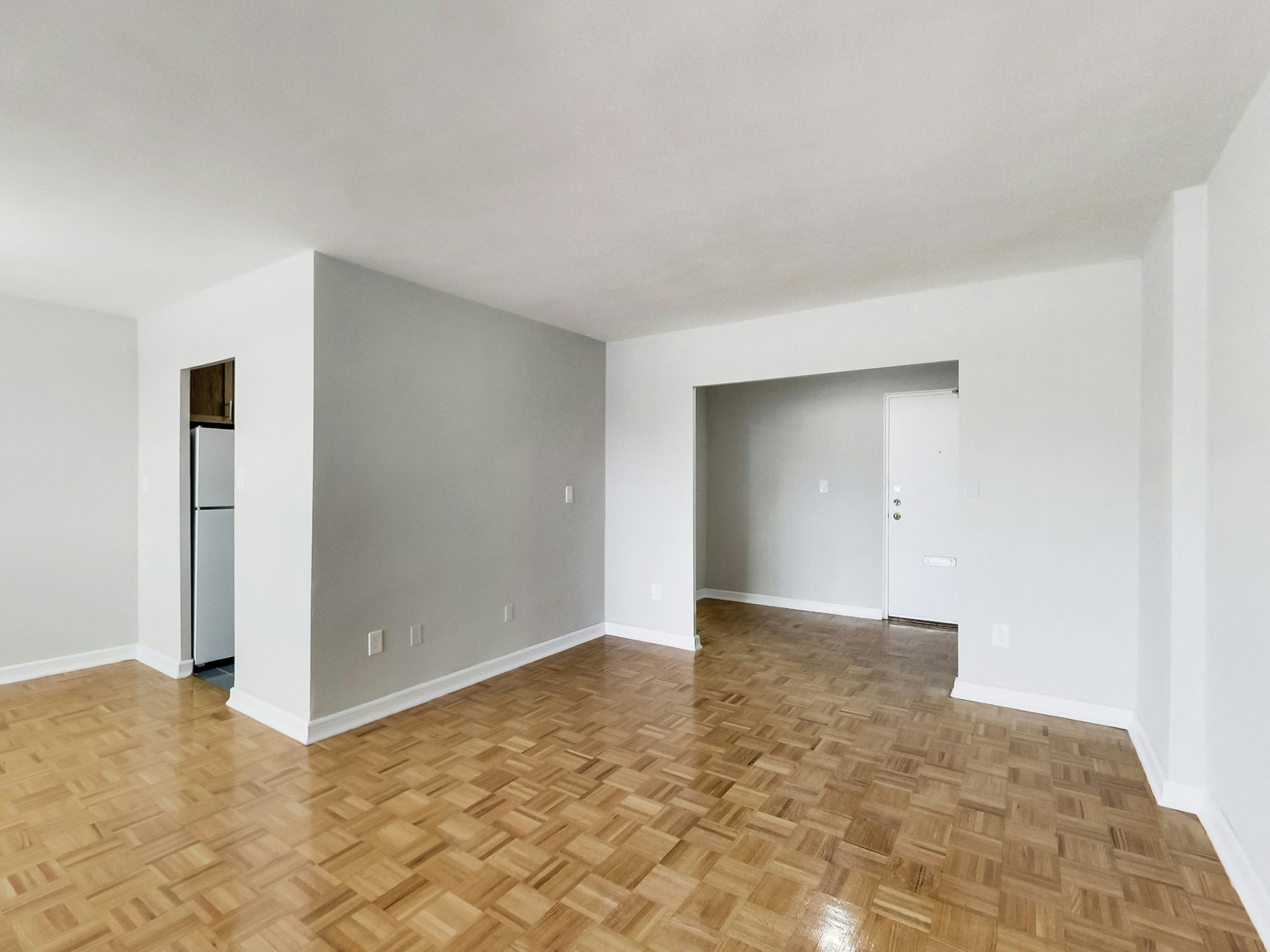 0303-6000 Bathurst Street, Toronto, ON, M2R 1Z2 - 89