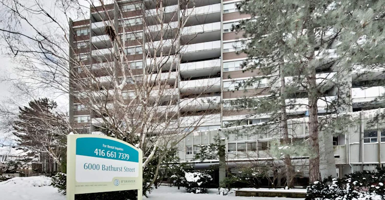 0303-6000 Bathurst Street, Toronto, ON, M2R 1Z2 - 2