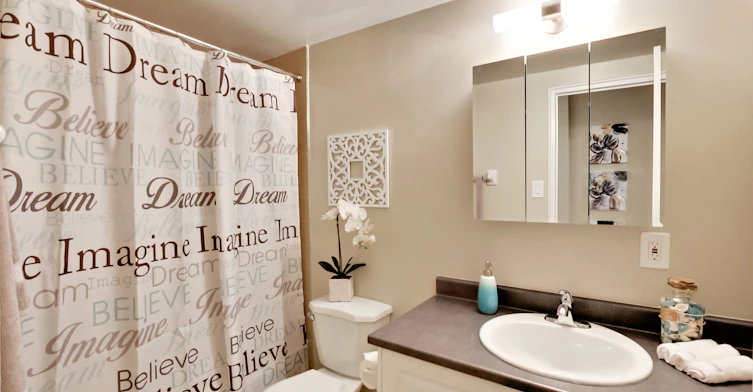 0205-6000 Bathurst Street, Toronto, ON, M2R 1Z2 - 23