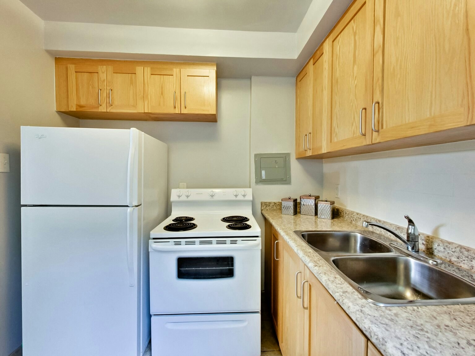 0003-3000 Yonge Street, Toronto, ON, M4N 2K5 - 41