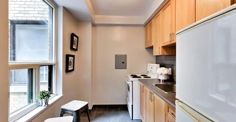 0809-3000 Yonge Street, Toronto, ON, M4N 2K5 - 11