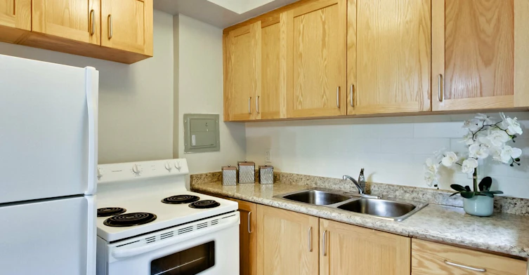 0809-3000 Yonge Street, Toronto, ON, M4N 2K5 - 44