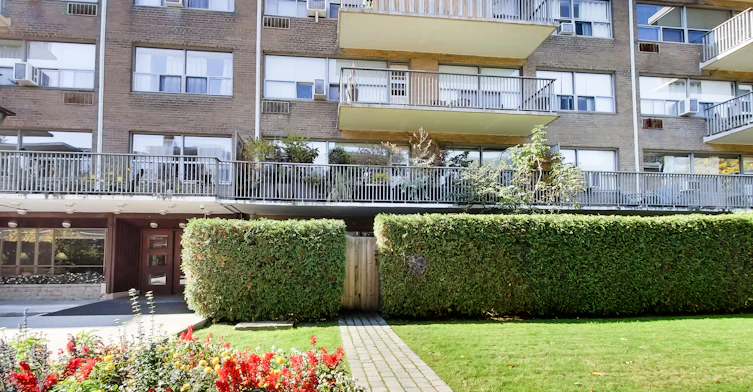 0321-11 Elm Avenue, Toronto, ON, M4W 1N1 - 12
