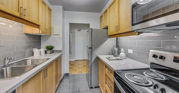 0119-11 Elm Avenue, Toronto, ON, M4W 1N1 - 56