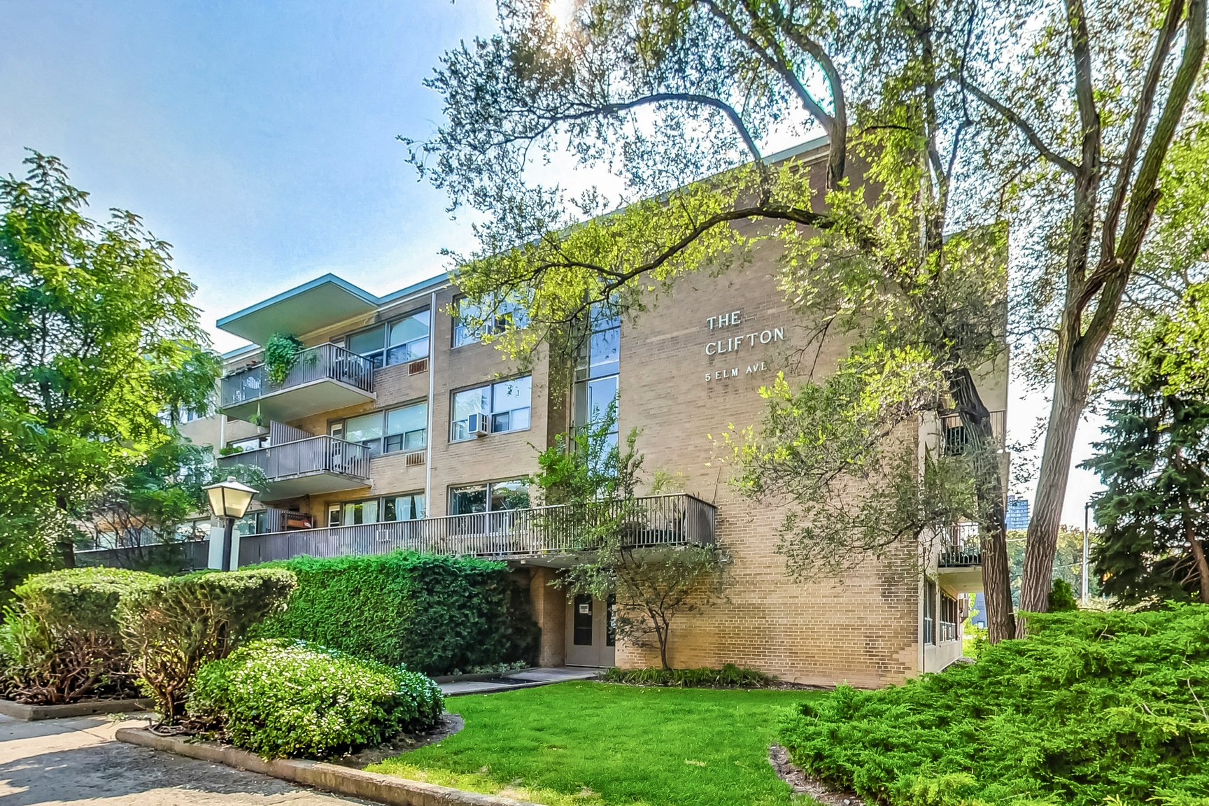 0119-11 Elm Avenue, Toronto, ON, M4W 1N1 - 24