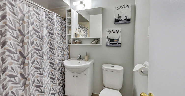 0119-11 Elm Avenue, Toronto, ON, M4W 1N1 - 65