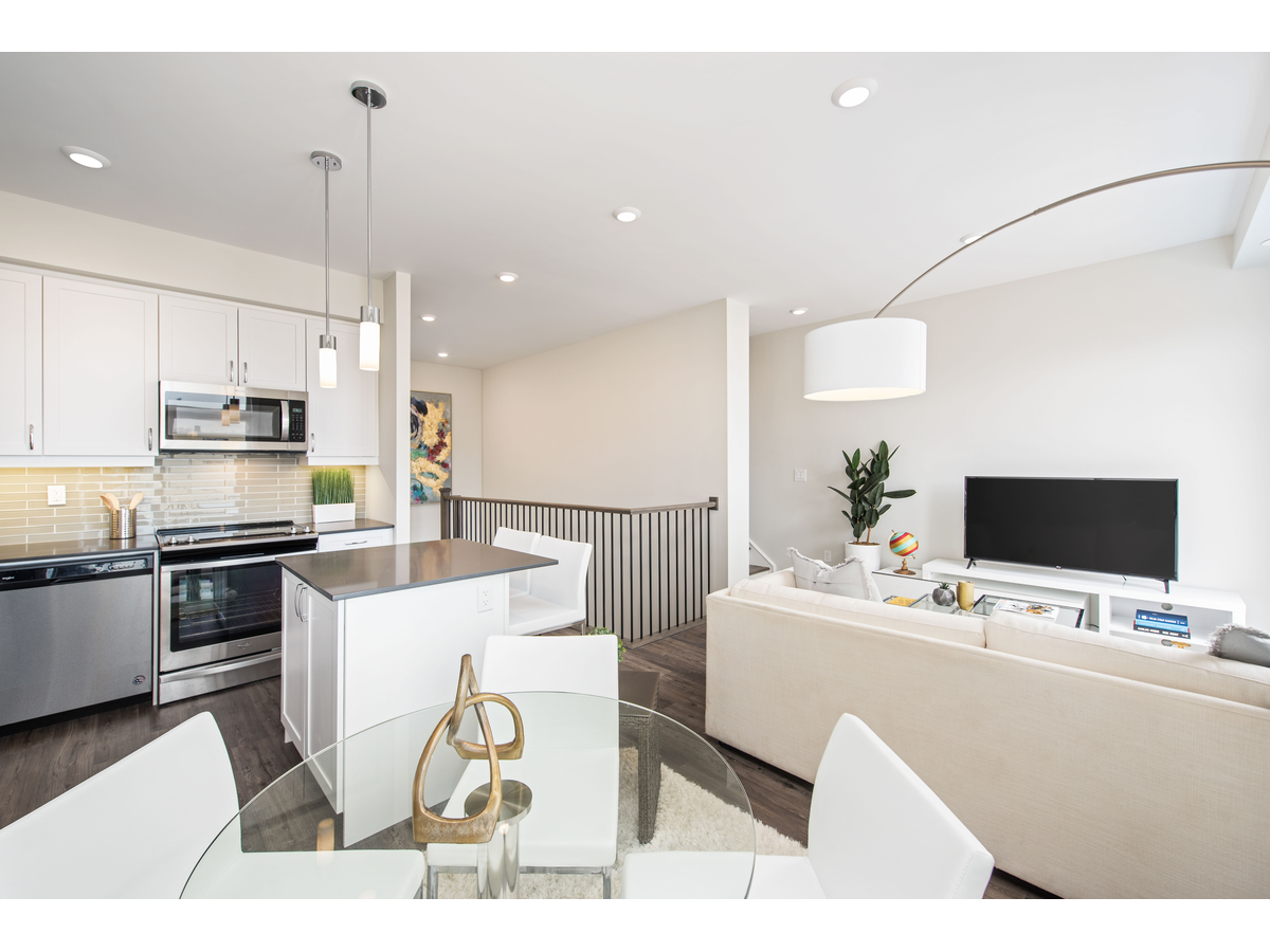 2055-102-2051 Prospect Street, Burlington, ON, L7R 1Z3