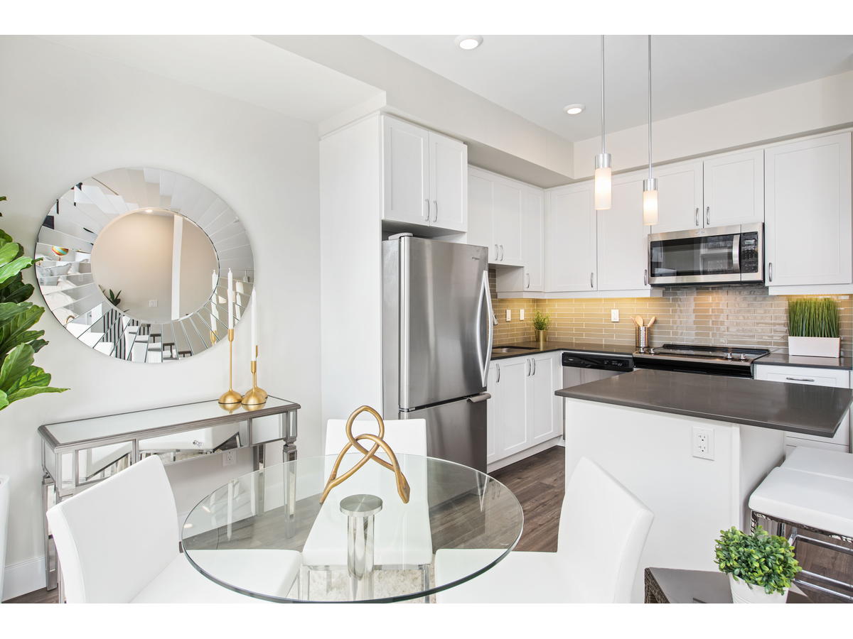 2061-211-2051 Prospect Street, Burlington, ON, L7R 1Z3 - 8