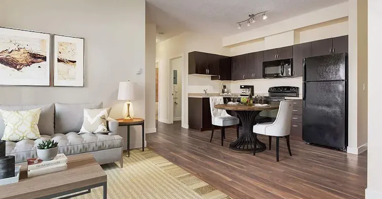 210-4820 17 Avenue NW, Calgary, AB, T3B 0P6 - 2