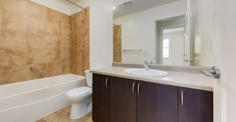 210-4820 17 Avenue NW, Calgary, AB, T3B 0P6 - 5