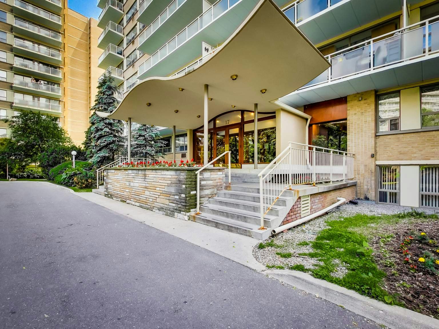 0404-23 Lascelles Boulevard, Toronto, ON, M4V 2B9 - 29