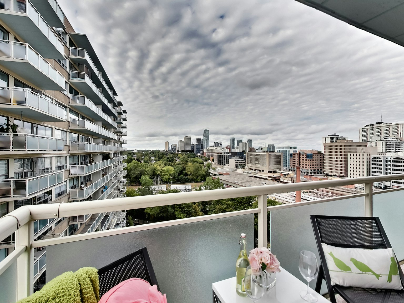 0404-23 Lascelles Boulevard, Toronto, ON, M4V 2B9 - 51