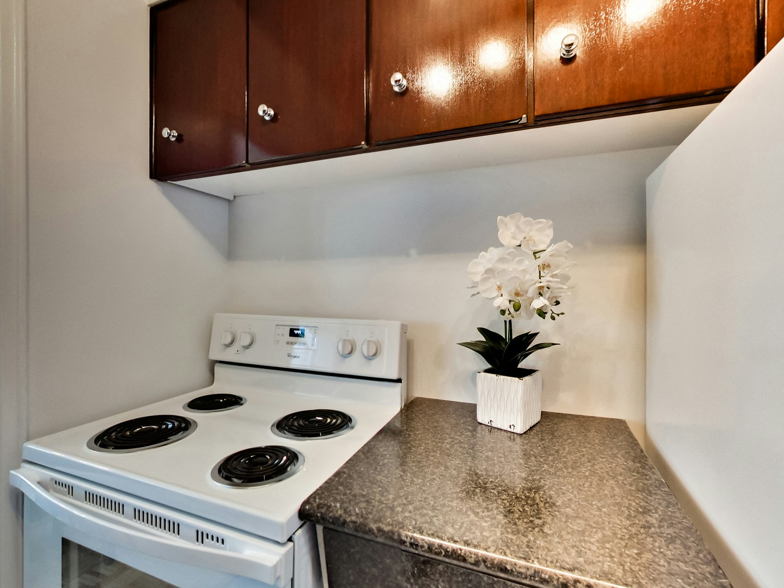 0404-23 Lascelles Boulevard, Toronto, ON, M4V 2B9 - 60