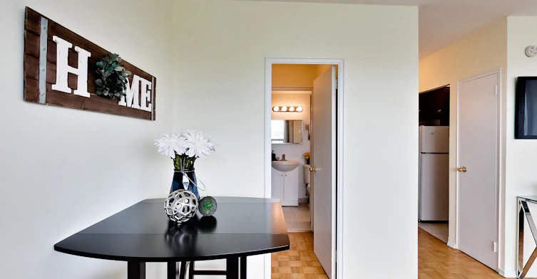 0303-23 Lascelles Boulevard, Toronto, ON, M4V 2B9 - 34