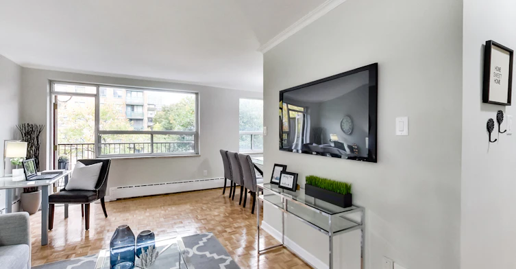 0102-460 Eglinton Avenue East, Toronto, ON, M4P 1M3 - 64