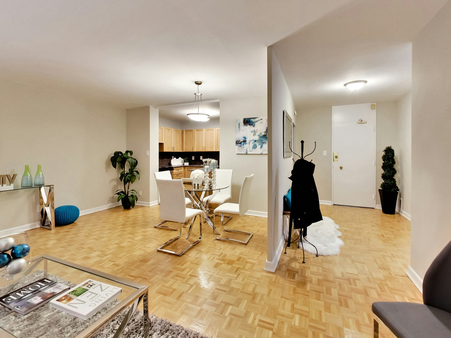0201-630 Roselawn Avenue, Toronto, ON, M5N 1K8 - 39