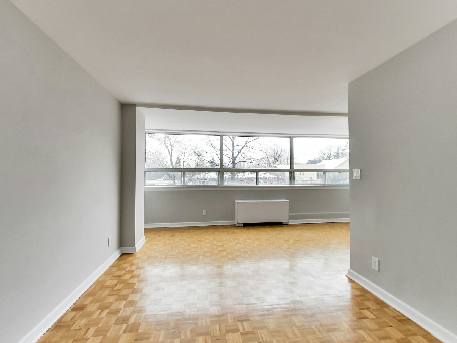 0201-630 Roselawn Avenue, Toronto, ON, M5N 1K8 - 12