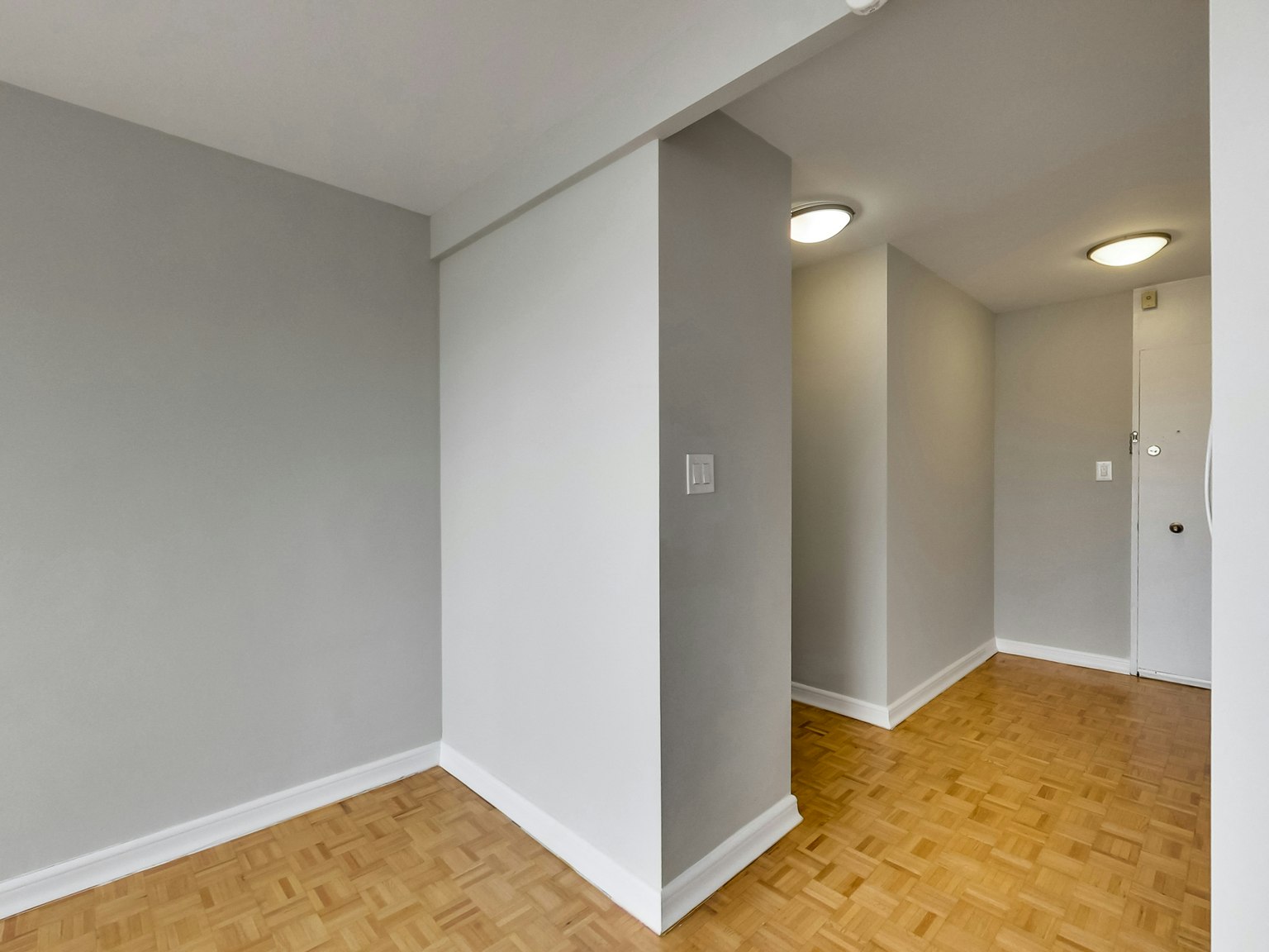 0201-630 Roselawn Avenue, Toronto, ON, M5N 1K8 - 14