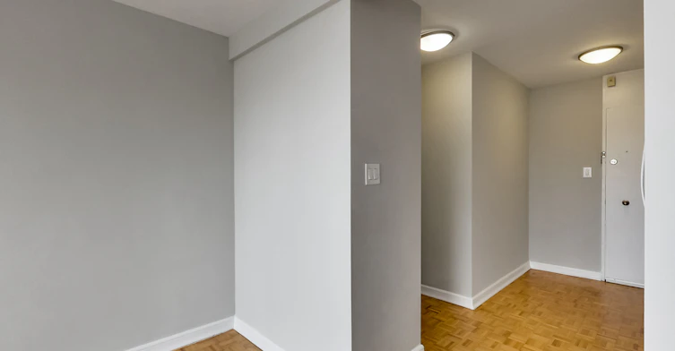 0201-630 Roselawn Avenue, Toronto, ON, M5N 1K8 - 14