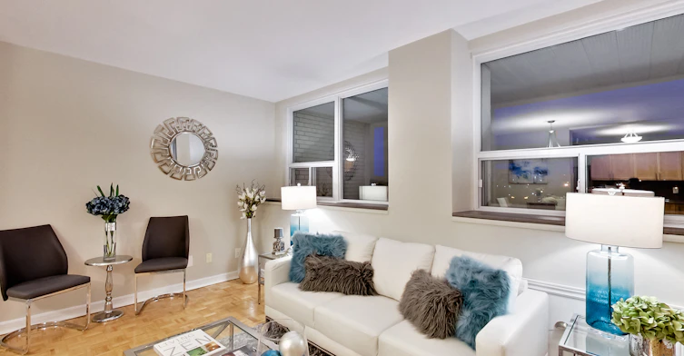 0201-630 Roselawn Avenue, Toronto, ON, M5N 1K8 - 41