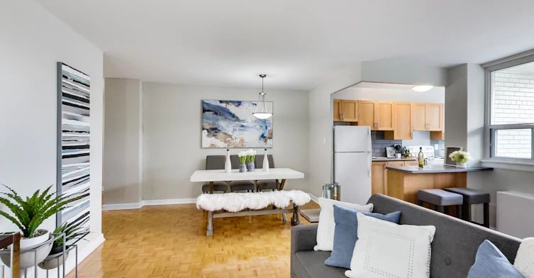 0201-630 Roselawn Avenue, Toronto, ON, M5N 1K8 - 67