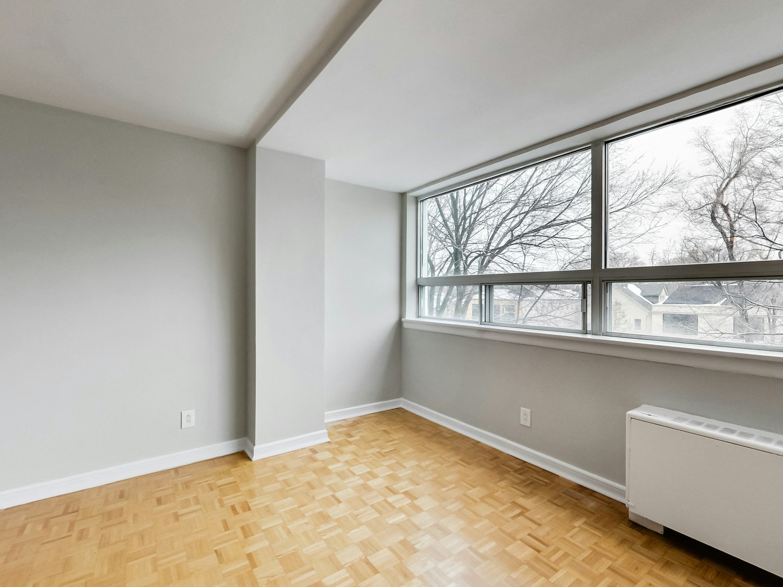 0201-630 Roselawn Avenue, Toronto, ON, M5N 1K8 - 24