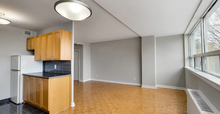 0201-630 Roselawn Avenue, Toronto, ON, M5N 1K8 - 26