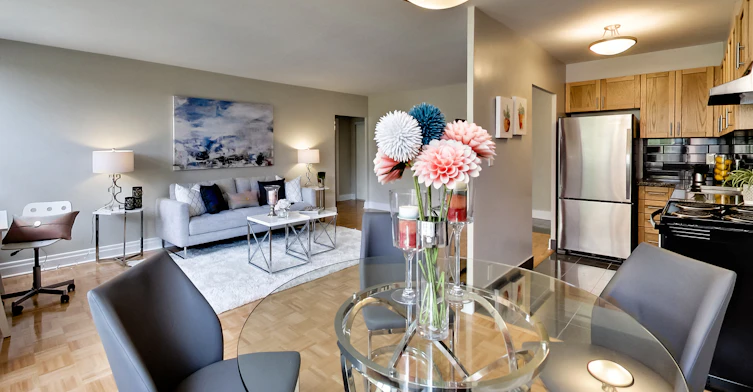 0307-680 Roselawn Avenue, Toronto, ON, M5N 1L3 - 24