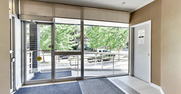 0307-680 Roselawn Avenue, Toronto, ON, M5N 1L3 - 39