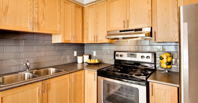 0307-680 Roselawn Avenue, Toronto, ON, M5N 1L3 - 54