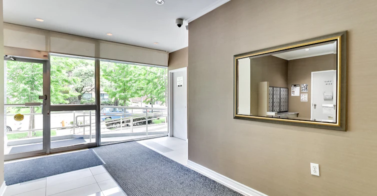 0307-680 Roselawn Avenue, Toronto, ON, M5N 1L3 - 41