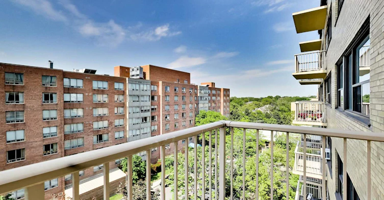 0307-680 Roselawn Avenue, Toronto, ON, M5N 1L3 - 138