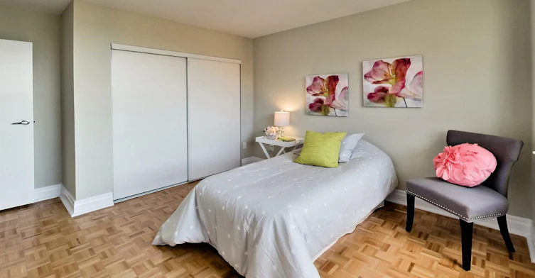 0501-680 Roselawn Avenue, Toronto, ON, M5N 1L3 - 144