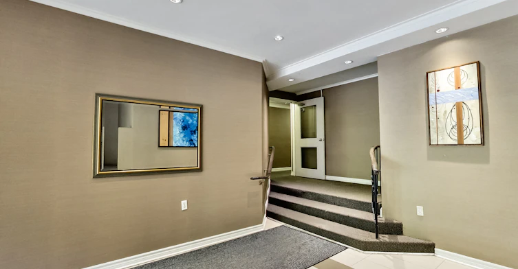 0501-680 Roselawn Avenue, Toronto, ON, M5N 1L3 - 42